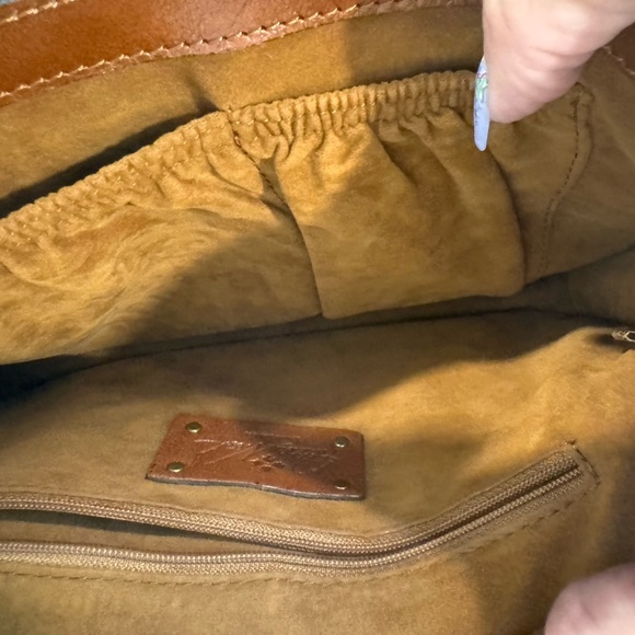 Patricia Nash Rosa Brown Studded Leather
Crossbody Shoulder Bag - Picture 4 of 9